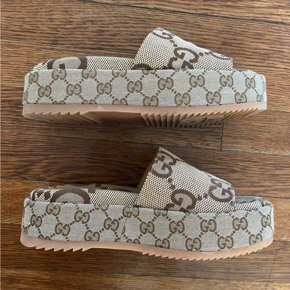 GUCCI GG maxi logo platform canvas Angelina slide sandals size 38.5 8.5 - Picture 6 of 11